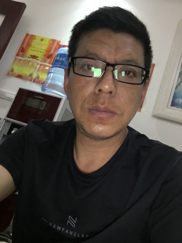 牵手的第三张照片--贵阳认干亲服务网